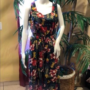 Hawaiian Floral Print Dress NWOT